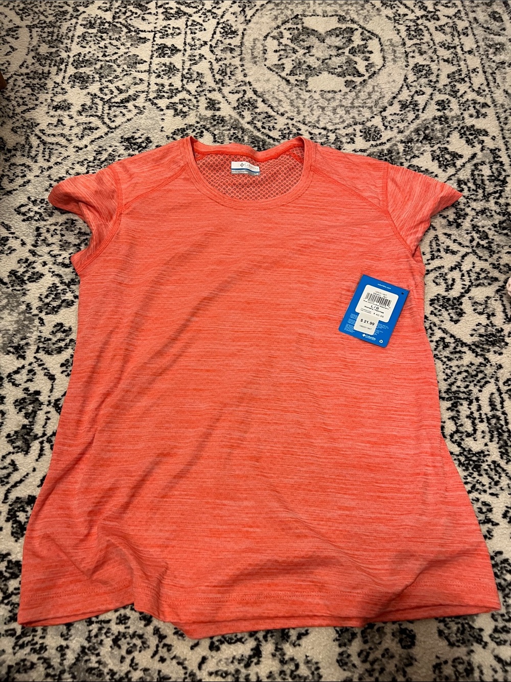 NWT Columbia Coral Heather Short-Sleeve Performance Tee
